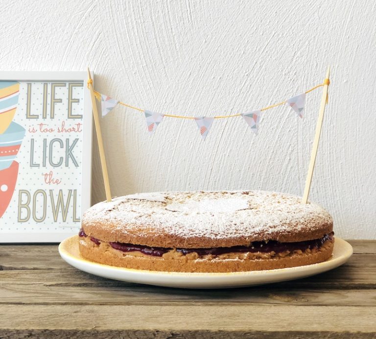 Torta con marmellata e burro d'arachidi: come preparare la ...